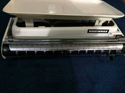 VINTAGE: SOEHNLE KITCHEN SCALE