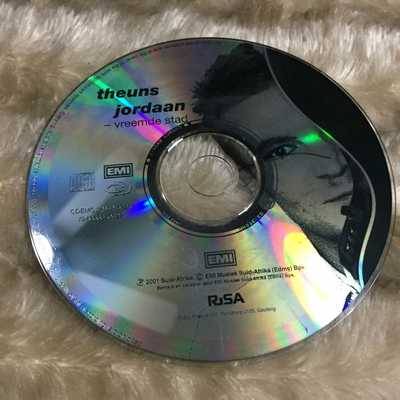 CD - THEUNS JORDAAN: VREEMDE STAD