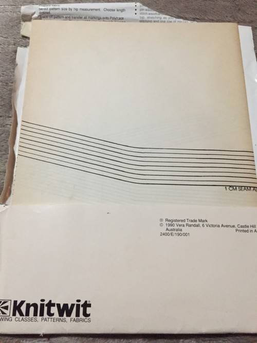 PATTERN KNITWIT 2400 - GORED AND CIRCULAR SKIRT (SIZE 6-22) BACKPAGE TORN OFF (WILL PROVIDED SLEEVE)