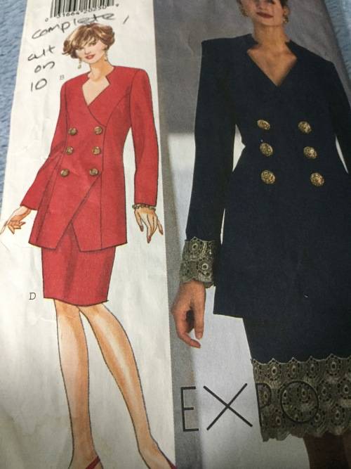 PATTERN BUTTERICK 3684 (COMPLETE, CUT ON 10) - BEAUTIFUL TOP and SKIRT (SIZE 6-8-10)