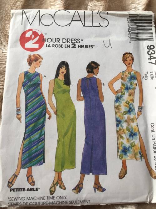 PATTERN MCCALL`S 9347 (UNUSED) - DRESSES (SIZE 10-12-14)
