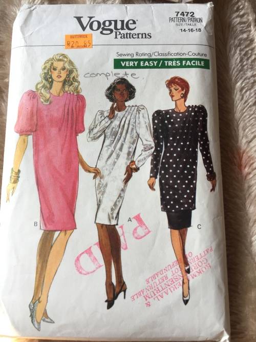 PATTERN VOGUE 7472 (COMPLETE) - DRESS,TUNIC,SKIRT (SIZE 14-16-18)