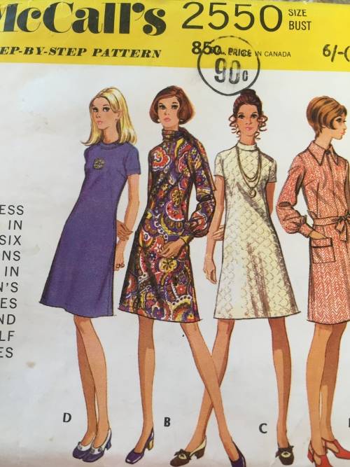 PATTERN MCCALL`S 2550 (NEAT and TIDY)(VINTAGE) - DRESS (SIZE 16.5)