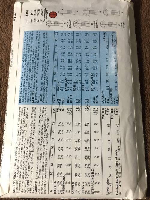 PATTERN BUTTERICK 4702 (UNUSED) - DRESS (SIZE 14)