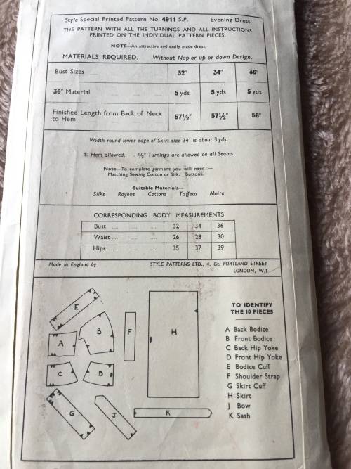 PATTERN STYLE 4911 (VERY VINTAGE, NEAT & TIDY) - EVENING DRESS (SIZE 34)