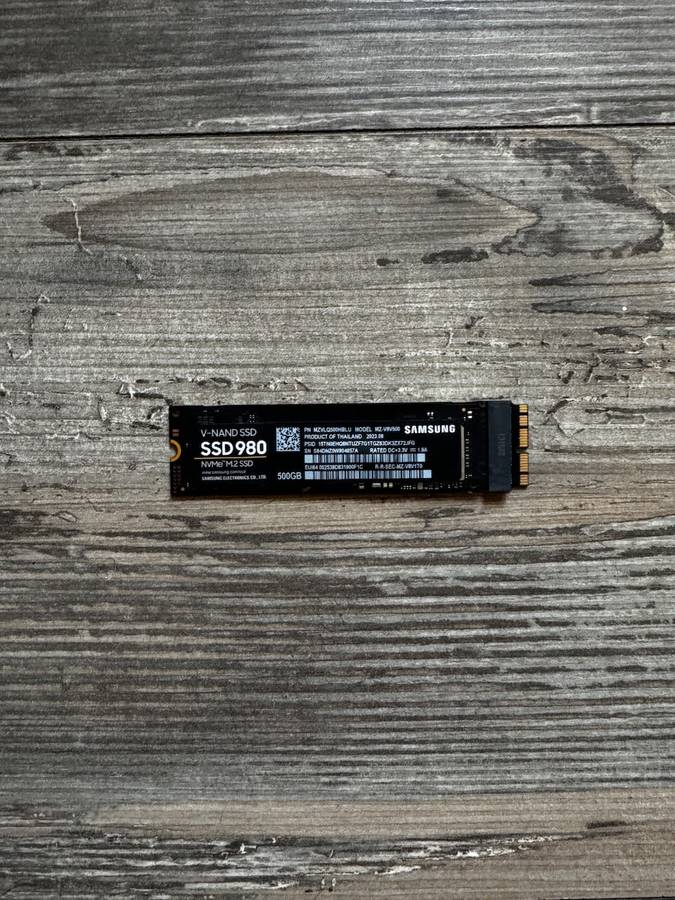 Samsung SSD 980 M.2 NVME 500GB Apple