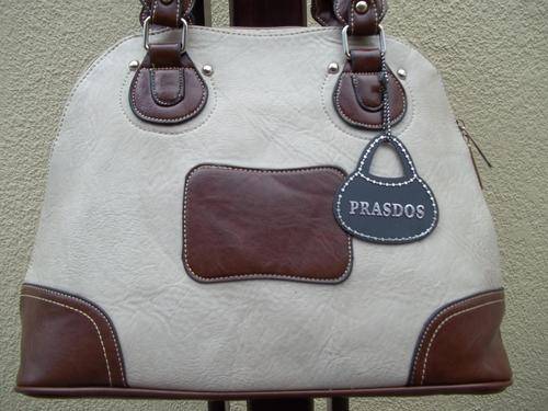 ONLY ONE***Stunning Ladies leather Bag in CREAM.  Great quality,A Great buy!
