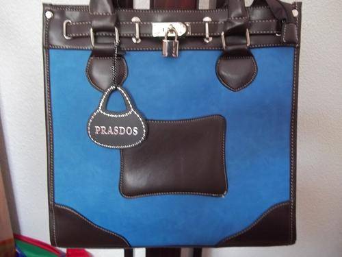New Arrival***Stunning Ladies leather Bag in  BLUE padlock Bag.  Great quality,A Great buy!