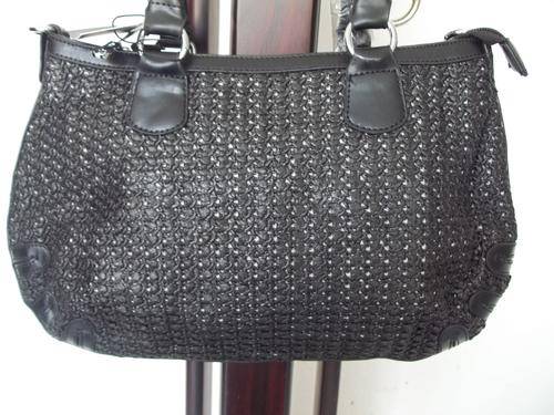 LATE ENTRY**HOT Designer style, Flower pattern ladies hand bag in BLACK**GREAT QUALITY!GREAT BUY!