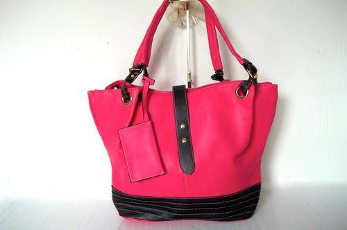 Luxury 2 piece Ladies handbag in Pink&Black-For the stylish EXECUTIVE Lady! Great Quality, Great Buy