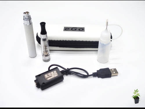 NEW!!! EGO CE5-longer battery & bottle of oil with elegant WHITE case!!!