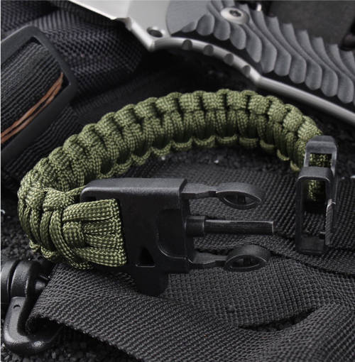Survival bracelet with compass, flint and handy multitool