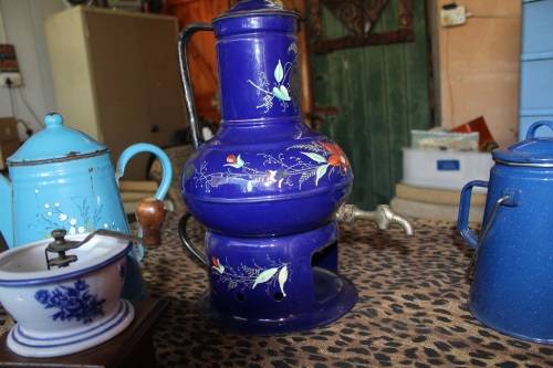 Old coffee pots and pepper grinder