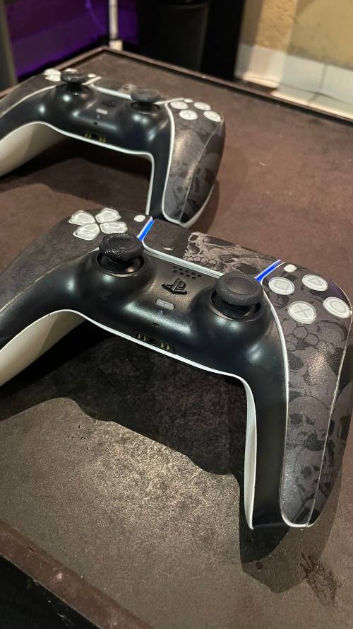 PlayStation 5 Wireless Controller Pair