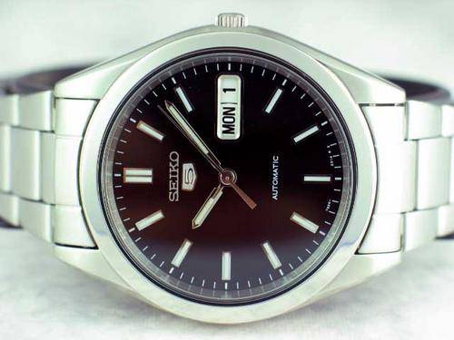 SEIKO MENS AUTOMATIC OYSTER SEE THRU WATCH SNX997 at R1 no reserve!!