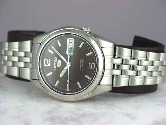 SEIKO MENS AUTOMATIC SEE THRU STEEL WATCH SNK391 NEWAT R1 NO RESERVE!!