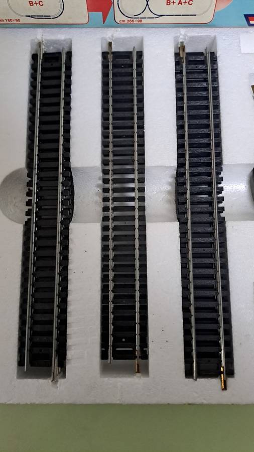 LIMA Track Set B (Boxed)