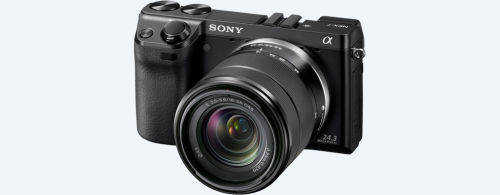 Sony Alpha NEX-7 Digital Camera Body with 18-55mm Lens (24.3 megapixel)