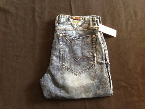 DIESEL Washed Out Denimz - W34