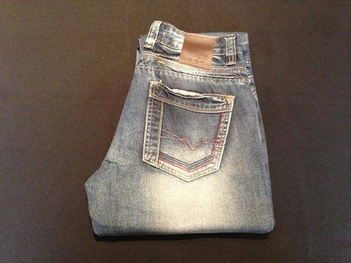 GUESS Washed Out Denimz - W30