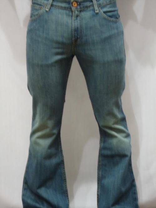 Brand New LEVI'S 00516-0024 Jeans