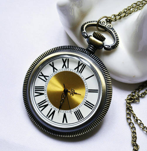 IMPORTED STOCK! Trendy Unisex ***ANTIQUITY*** Mini Pocket Watch!