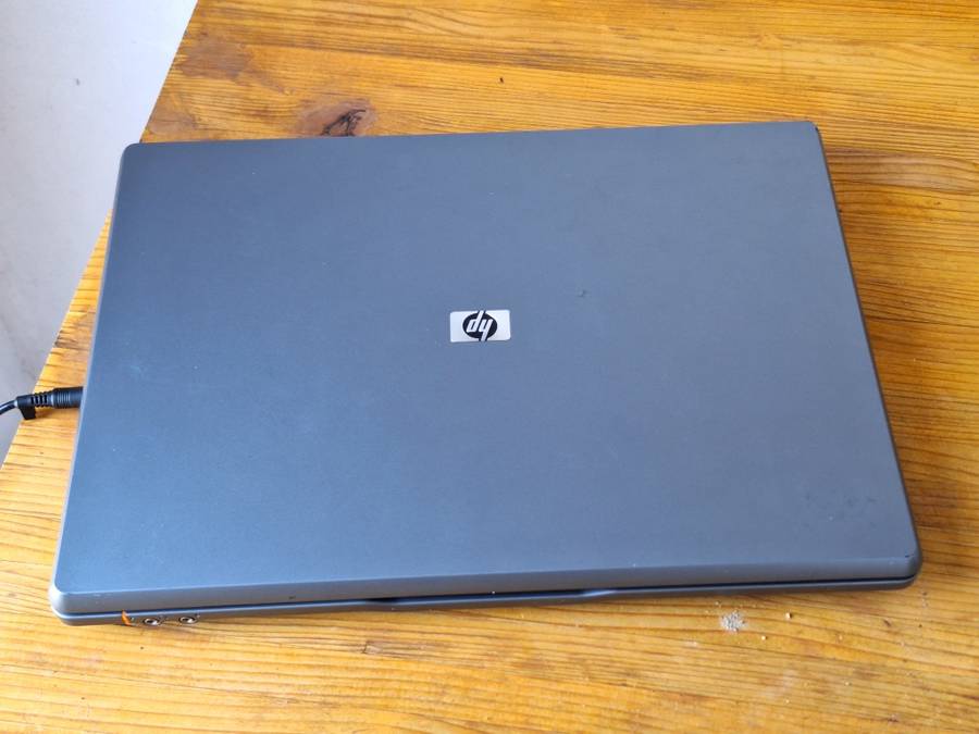 HP 530 laptop
