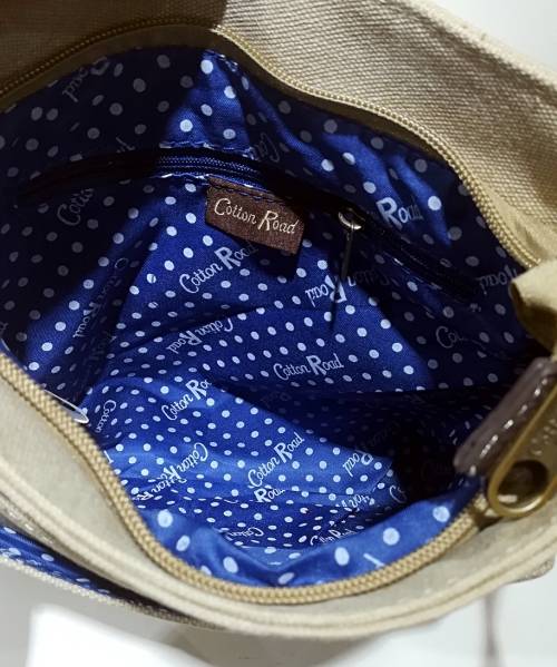 Cotton Road canvas sling bag with birds    size: 25x25x5cm