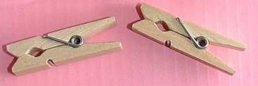 25 x 10mm MINIAURE WOODEN PEGS - See product description for ideas