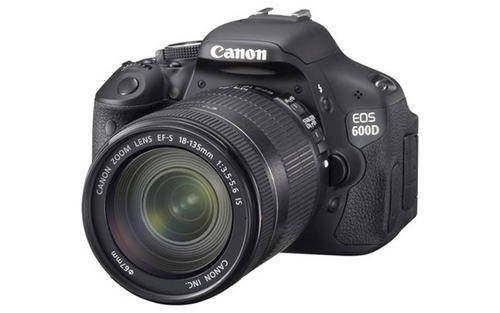 Canon D-SLR EOS 600D Body With Canon EF 28-135mm f/3.5-5.6 IS USM Autofocus Lens.