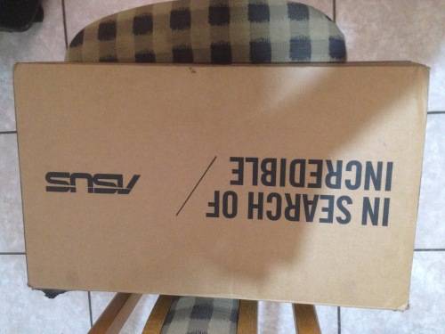 Asus X556UA i5 -6200 @2.30ghz 4gb ram 500gb hd win 10 office 2016 pro brand new condition with box