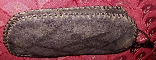 VINTAGE ELEPHANT SKIN SPECTACLE CASE  1972