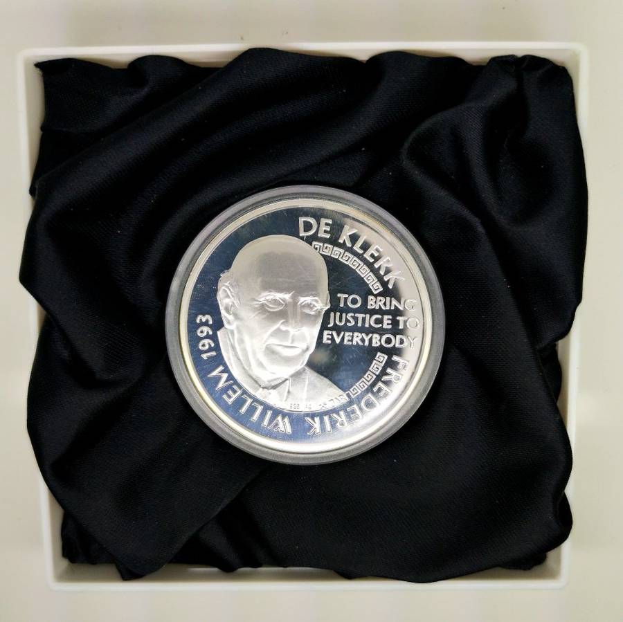 1oz PF | Mandela / De Klerk | A long walk to freedom to bring justice to everybody | Norway Mint Box