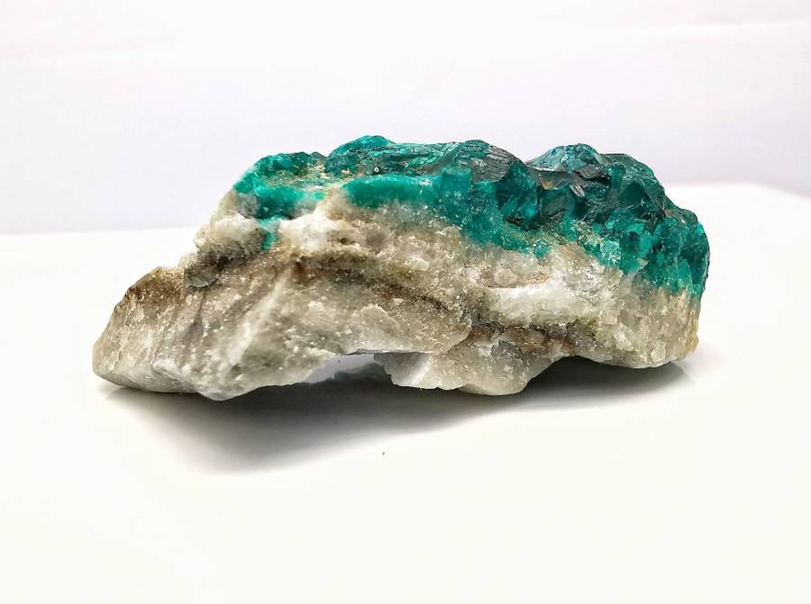 Emerald Cluster | Vibrant Green | 26.09g