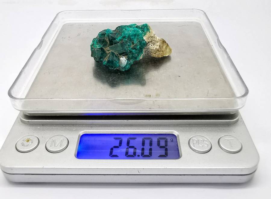 Emerald Cluster | Vibrant Green | 26.09g