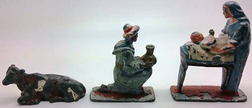 **WoW** Stunning Ornament Figurines _Stamped Union of South Africa** Take a look start R1