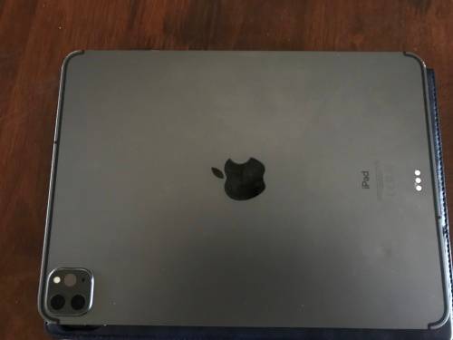 2020 Apple iPad Pro 11` WIFI+CELLULAR 128GB **GLASS CRACKED** SPACE GREY