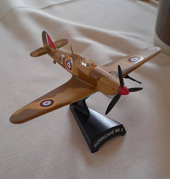 Hawker Hurricane Mk 2 Die Cast Plane