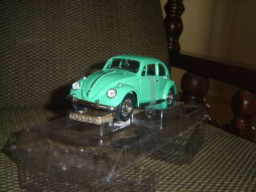 Lovely Litle '67 Beetle 1/24 by YatMing  New in Display Box
