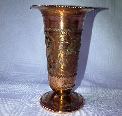 Two tone Copper Plated vase.     Small.