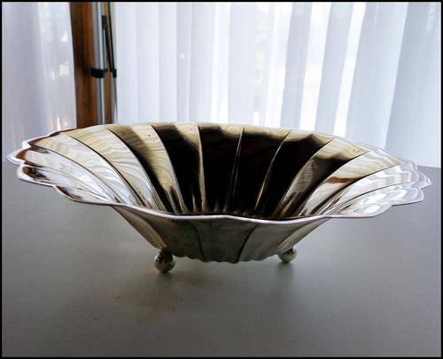 Silver Plated  Bowl on feet. (Dinner Plate size)