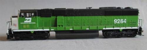 ATHERN HO SCALE/GAUGE - DIESEL LOCO BN #  9264 - RUNS WELL IN BOTH DIRECTIONS
