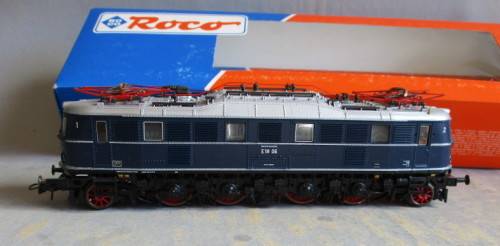 ROCO HO SCALE - 43729 DB E18 06 ELECTRIC LOCO DCC READY (BOXED)