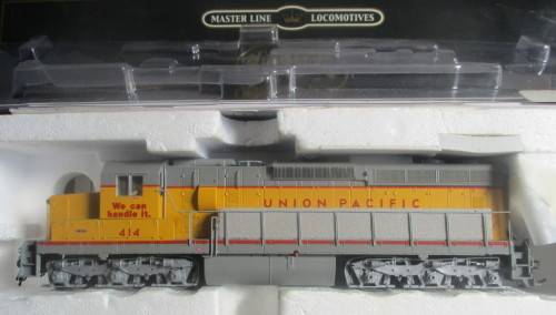 ATLAS MASTER HO SCALE - SD 24 DIESEL LOCO UP # 414 WITH DCC & SOUND - BOXED