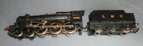 HORNBY OO SCALE - LMS 4-6-0 STEAM LOCO & TENDER