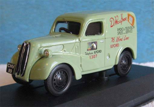 FORD 5CWT. VAN E494C by VANGUARDS in 1/43 SCALE (NEW BOXED)