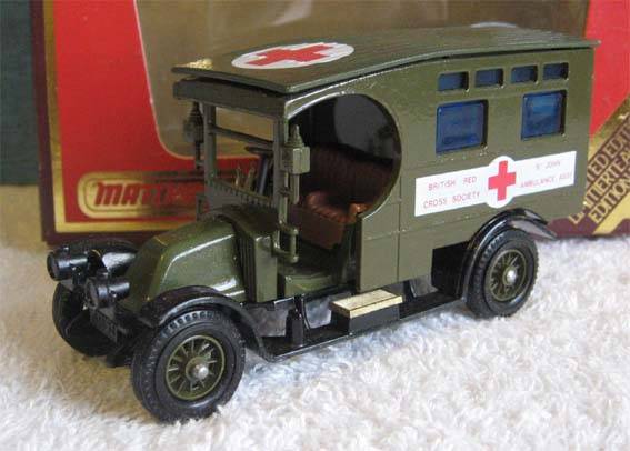 1910 RENAULT AMBULANCE Y-25 by MATCHBOX MOY (MIB)