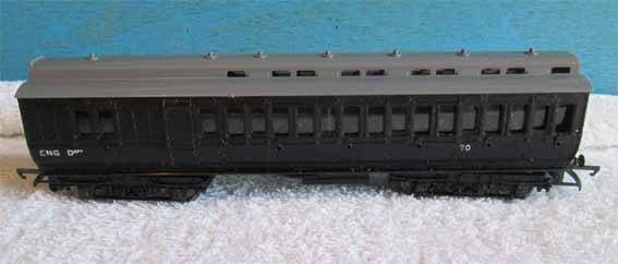 TRI-ANG PASSENGER BRAKE COACH, ENGINEERING DEPT. in OO.