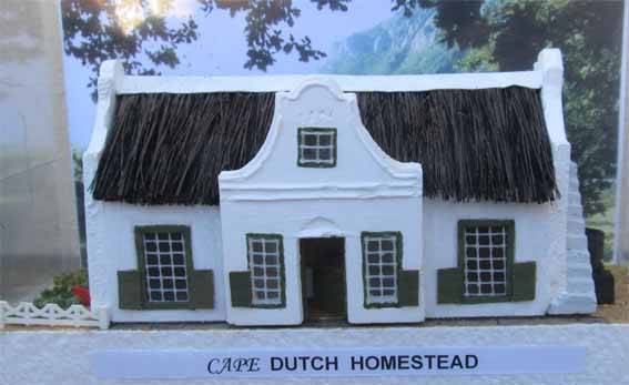 CAPE DUTCH HOMESTEAD in HO SCALE (NEW BOXED), MADE IN SA.