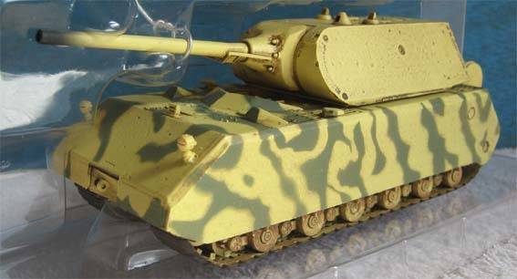 GERMAN "MAUS" TANK by EASY MODEL in 1/72 SCALE (NIB)